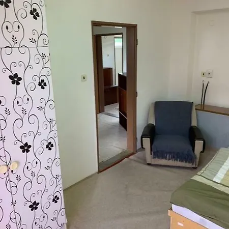 Penzión pre hostí Maj